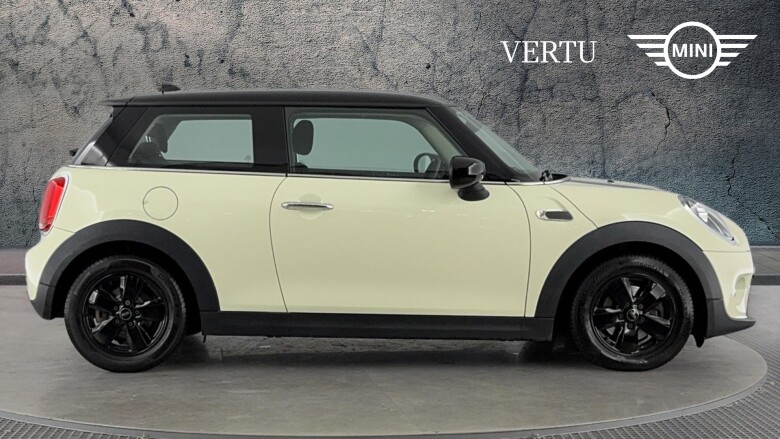 MINI Hatchback 1.5 Cooper Classic II 3dr Petrol Hatchback